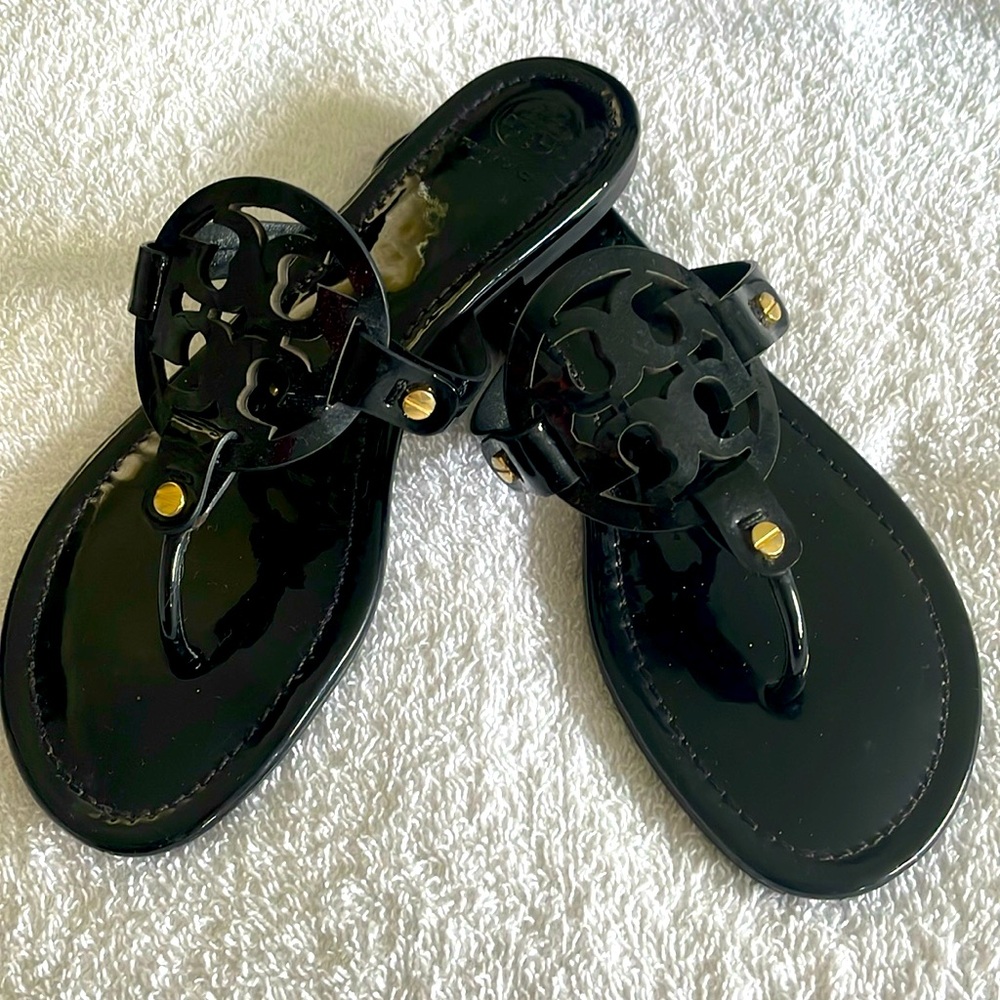 Tory Burch black patent sandals- size 7.5-8